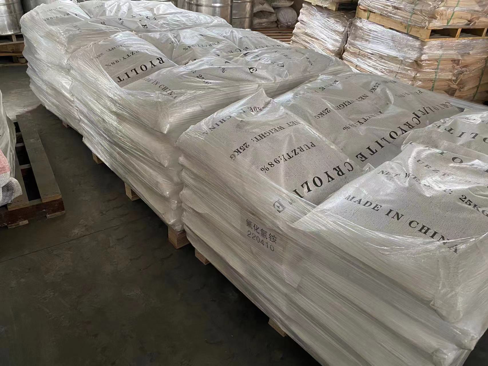 一种除锈剂及其制备方法 - 无机酸 氟化氢铵